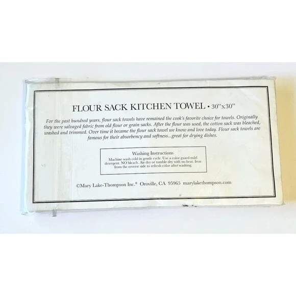 MARY LAKE-THOMPSON Willow Basket Calico Cat Flour Sack Dish Towel 30x30 New - Picture 2 of 2